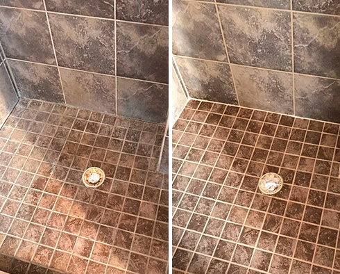 Shower Before and After a Tile Cleaning in Oviedo, FL 